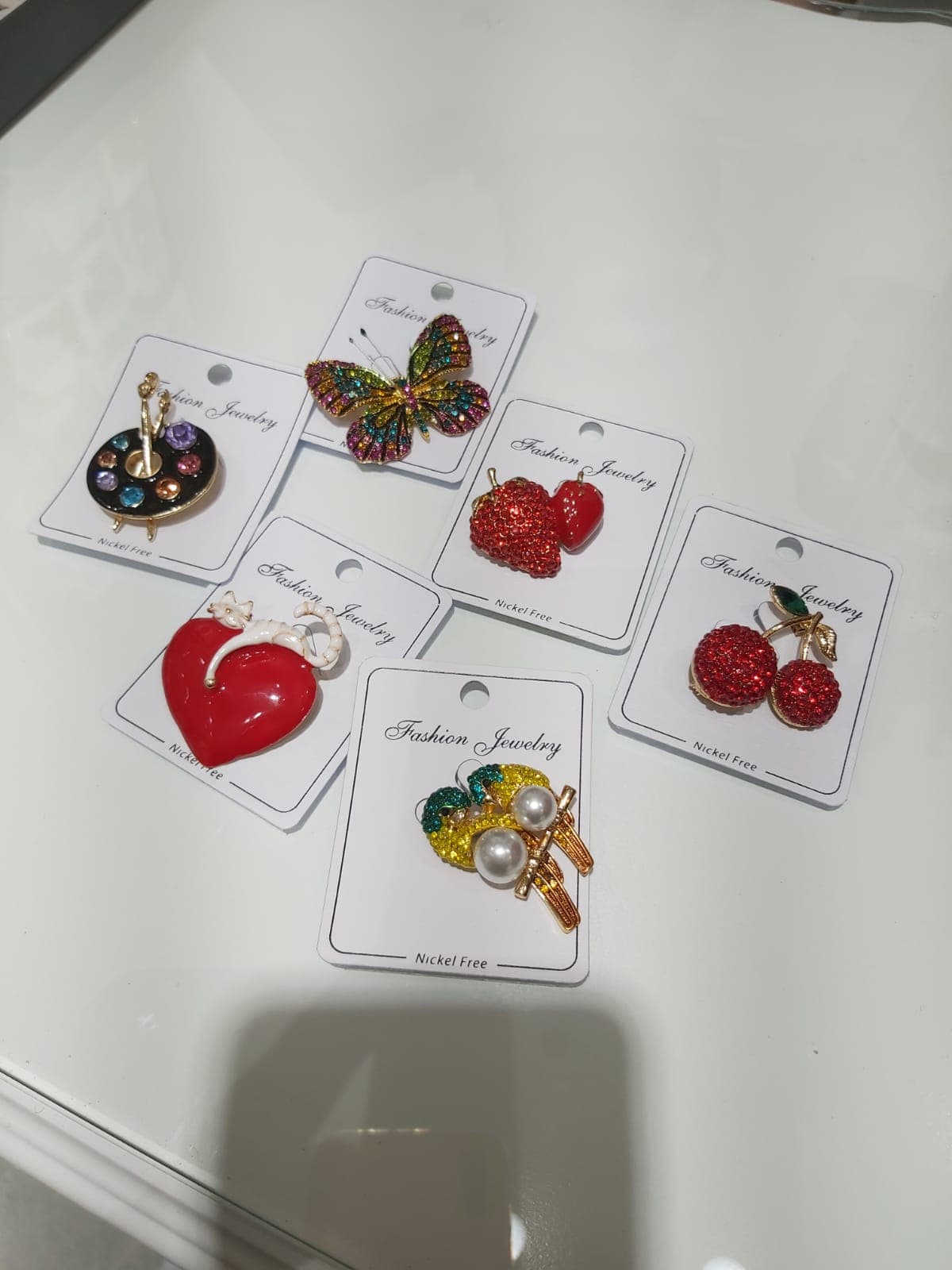 Broşu sadece ceketlerinizde kullanmayın