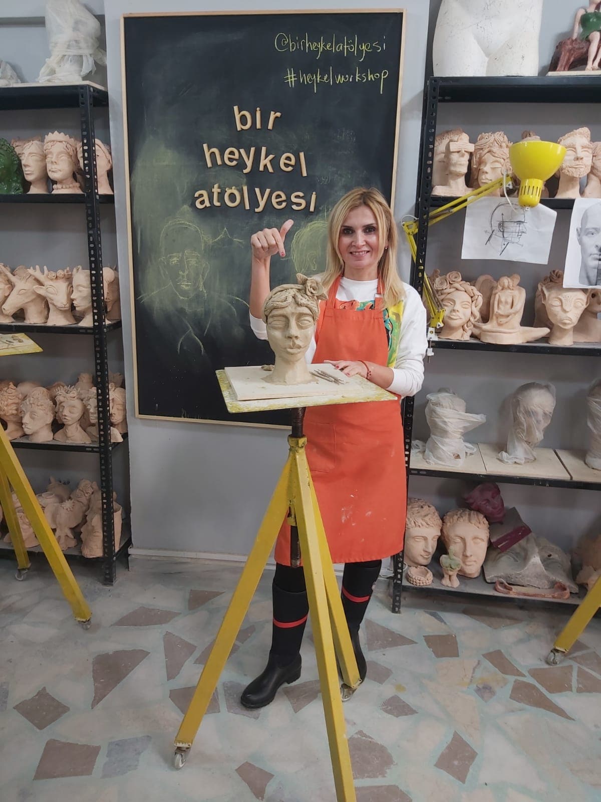 Corona Günlerinde Evde Büst-Heykel Yapmaya Ne Dersiniz?