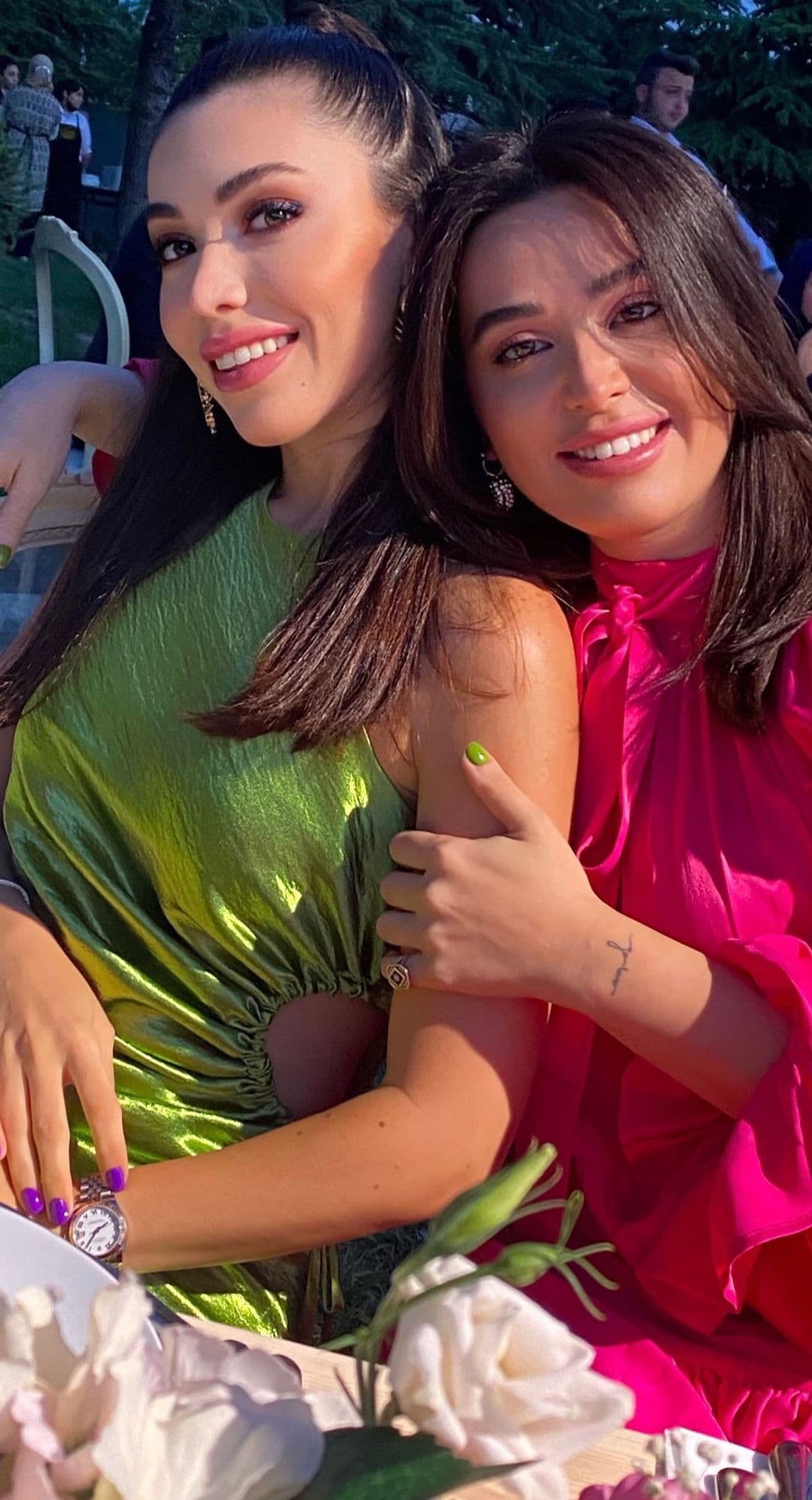 Her Zevke Göre ve Zamansız…