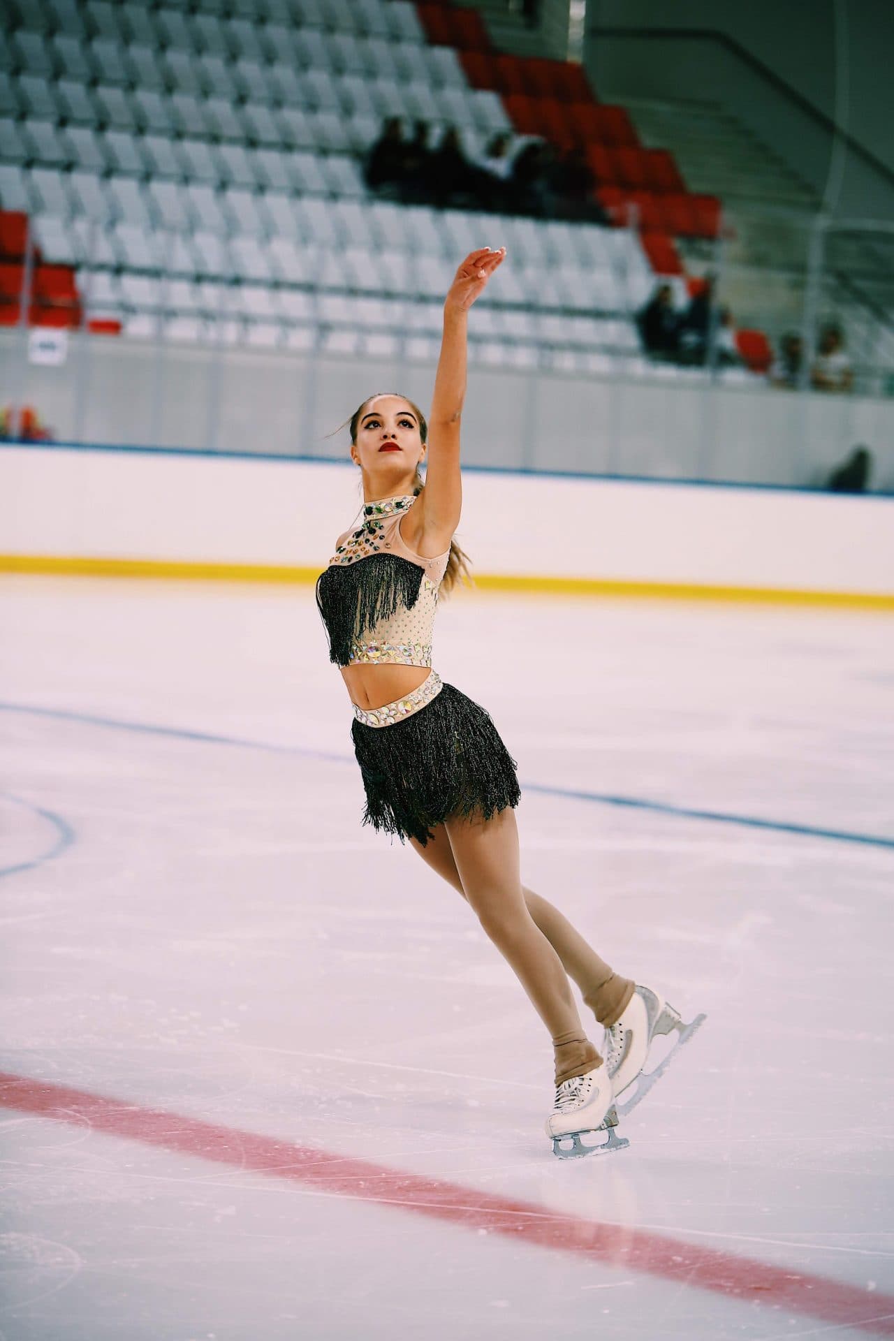 Donan Gölde Dans…